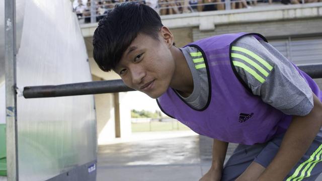 男男无套视频