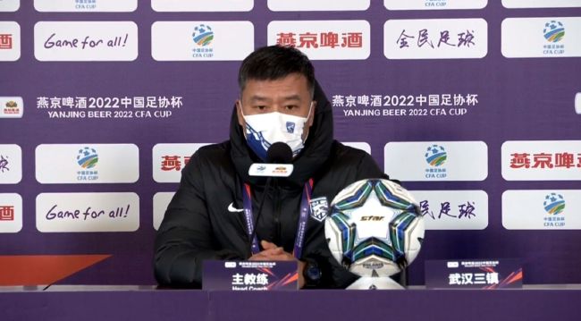 和小黄3p的性故事