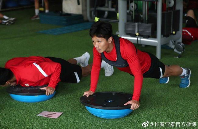 美女秘密蜜桃视频jk