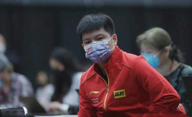 青热久思思